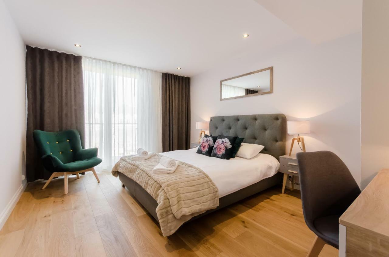 Ferienwohnung Kazimierz Penthouse with private terrace Krakau Exterior foto