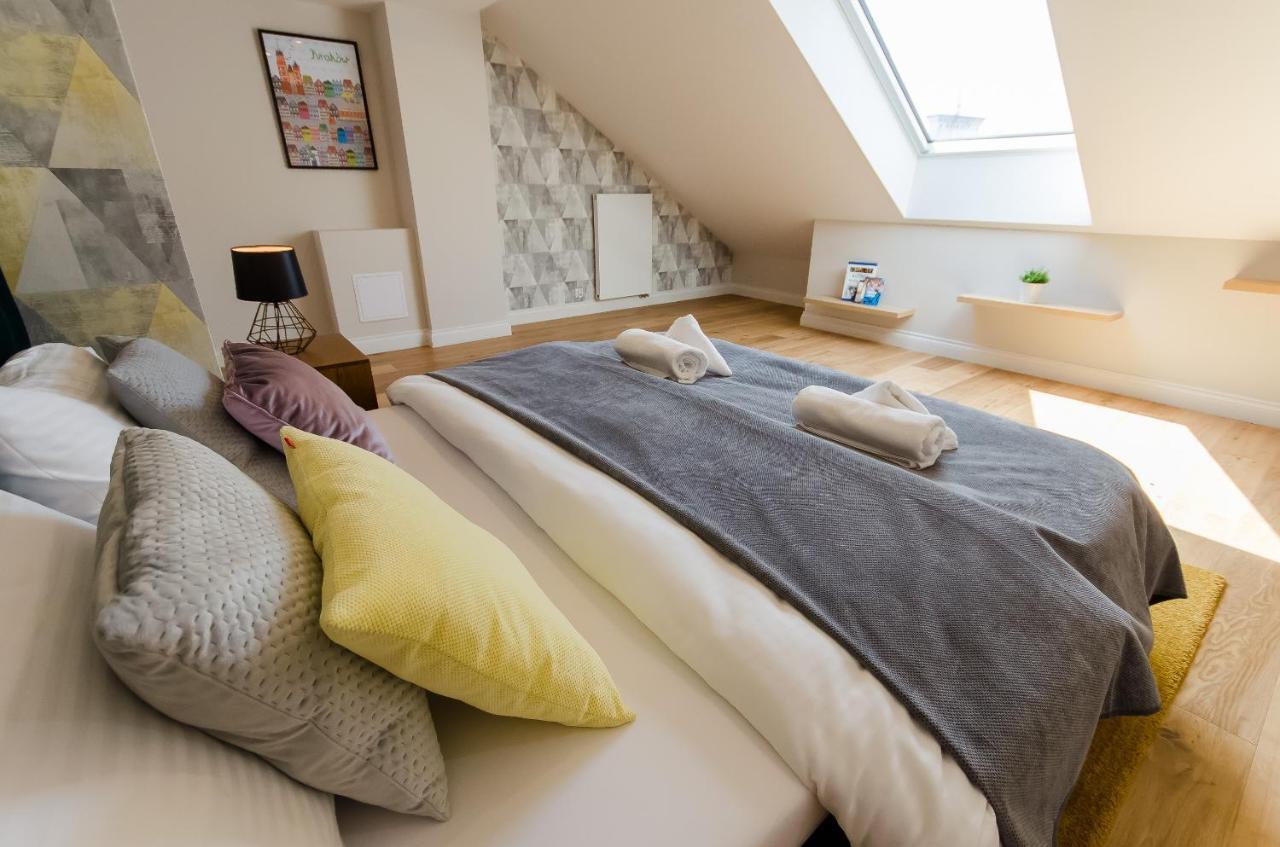 Ferienwohnung Kazimierz Penthouse with private terrace Krakau Exterior foto